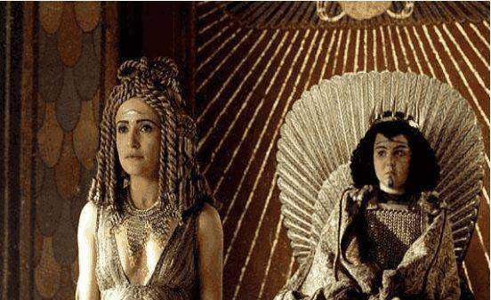 埃及艳后有多妖艳一路靠睡位居高位但最后也因男人而死