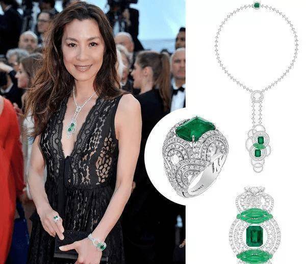 原创60岁杨紫琼顶级名媛工作超拼穿高定戴rm和富豪男友恩爱无比