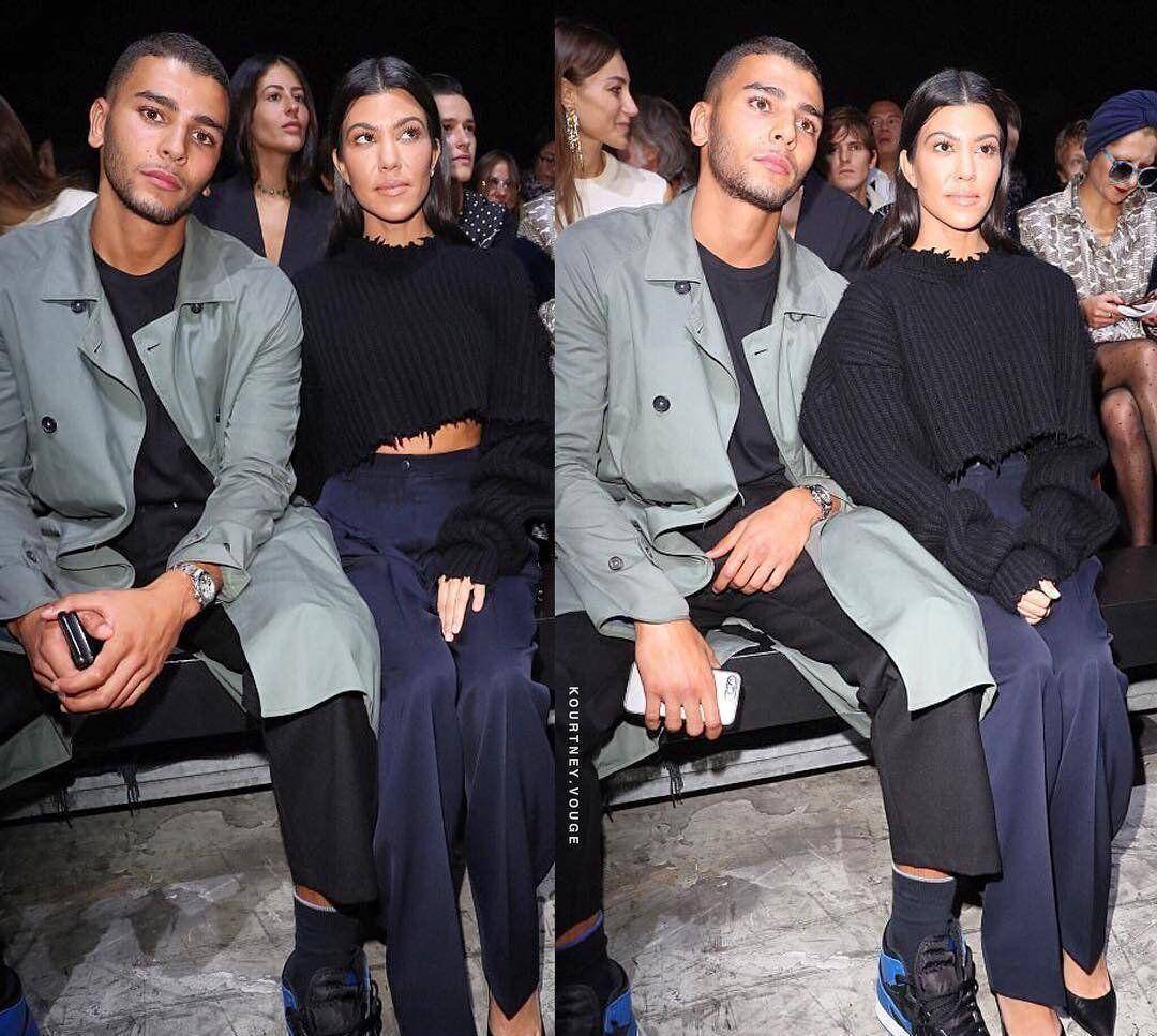 对于露脐装,考特尼可不是一次穿,多次穿了露脐装,看来考特尼还是一个