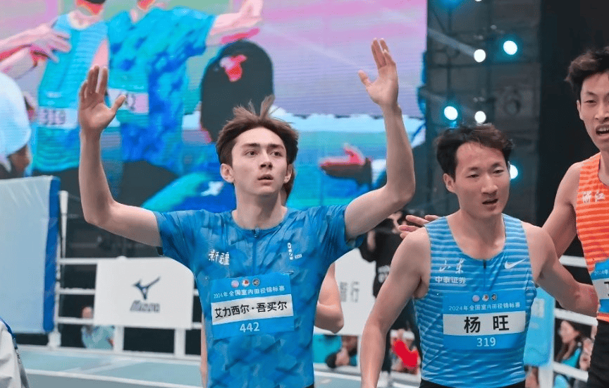 连破纪录！中国田径双子星诞生：17岁新疆飞人+15岁天才少女闪耀