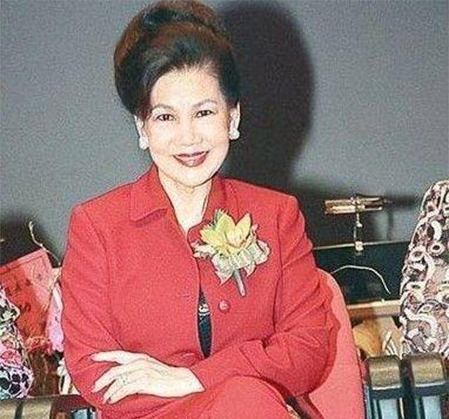 原创霍英东遗嘱逝后不准二房三房子女从商却因此引起子女相残