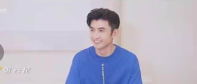 张彬彬说"在嘉行对我一见钟情的时候,那个时候我还是个大学生",他演过