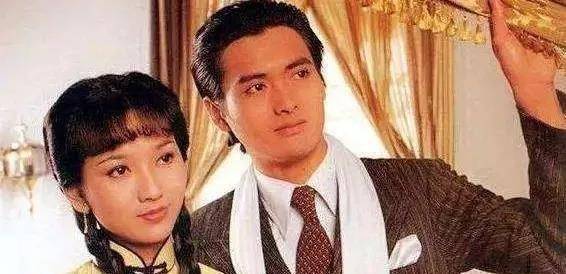 原创66岁赵雅芝豪宅开派对老公的时尚惹非议你装淡定的样子真令人心疼