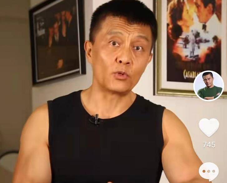 原创58岁常戎气质大变浑身腱子肉似小伙娶小17岁老婆成人生赢家