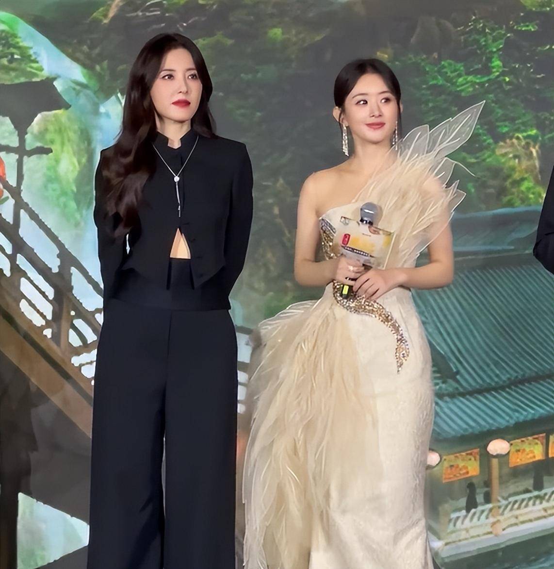 赵丽颖与曾黎同台争艳谁是人间尤物