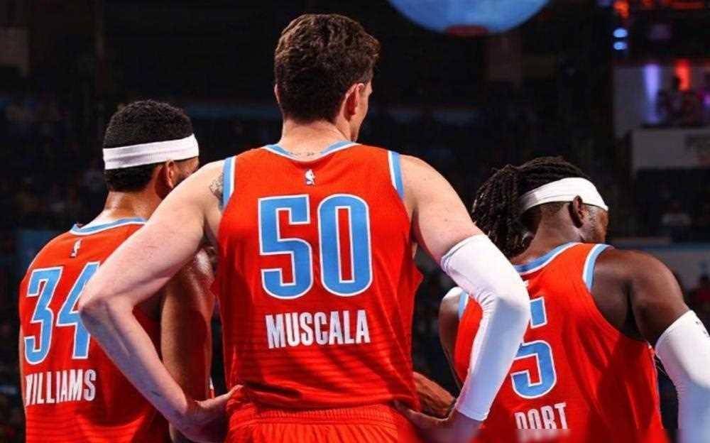 杜兰特独木难支,小托马斯再次亮相_比赛_篮球_世界