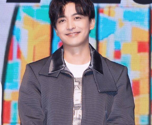 原创李晟李佳航的基因有多强大儿子自带大眼特效近照帅惨了