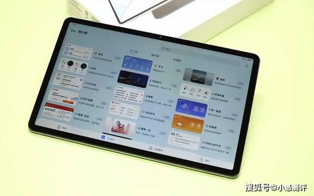 荣耀不讲武德发布仅8个月跌至895元120hz7250mah