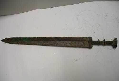 是1981年11月9日,陕西省旬阳县旬阳中学的一名叫做宋清的中学生在回家