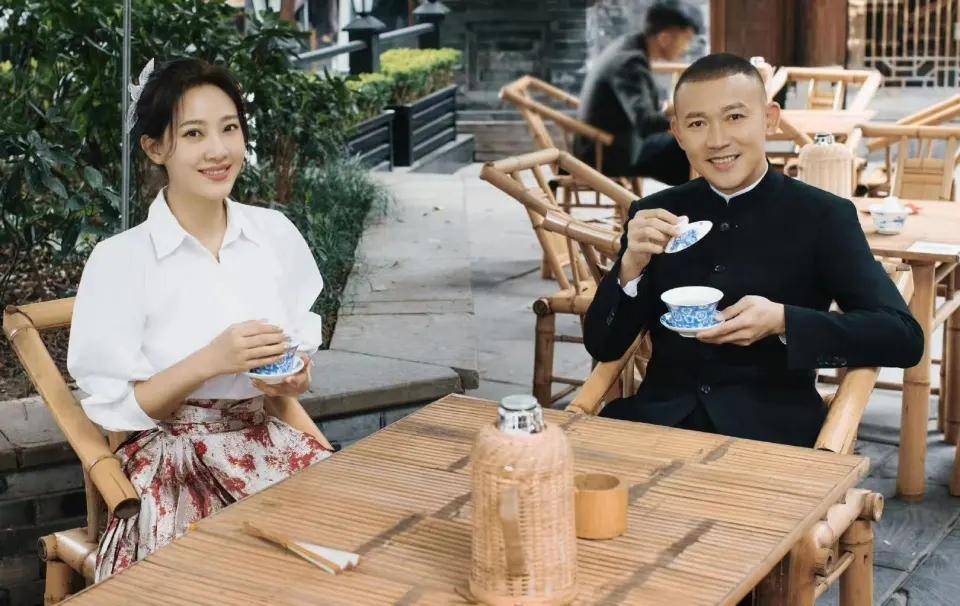 同样是家庭主妇聂远每月给老婆300w有人老婆不舍得给孕妇花钱