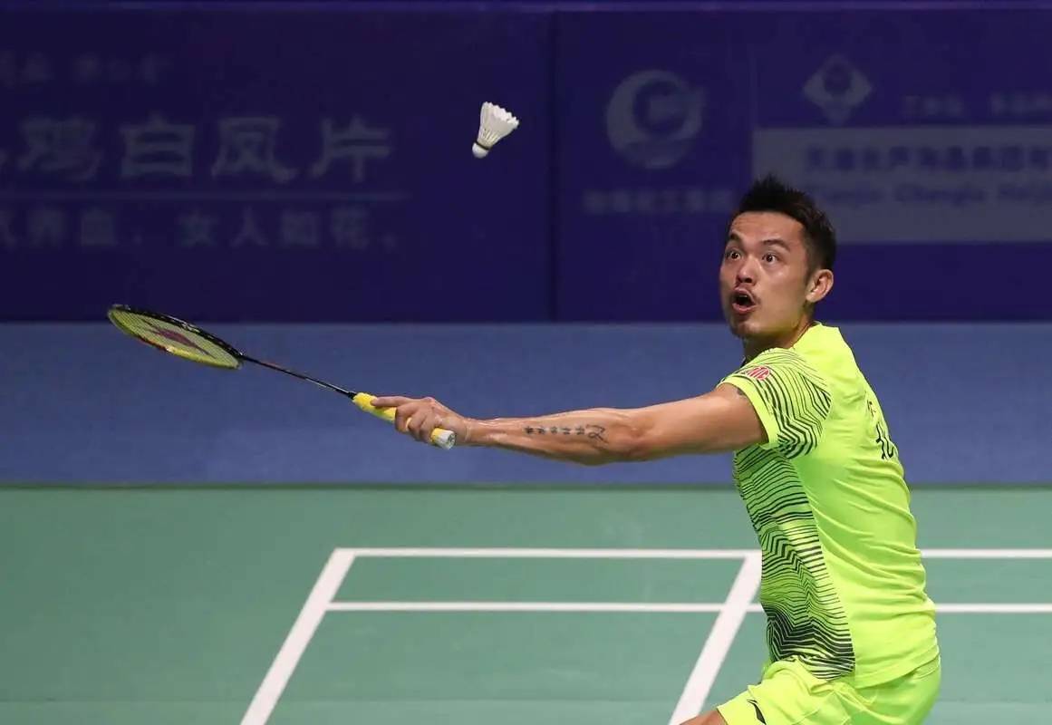 林丹羽坛传奇已经退役了他也要保持完美的身材