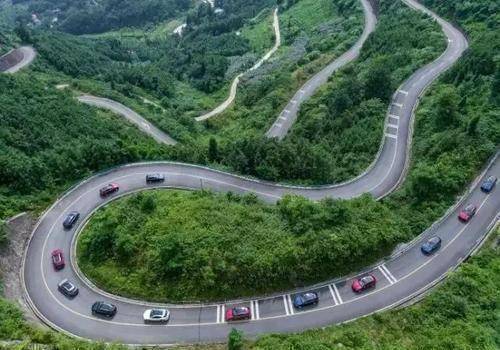 藏匿在皖南深处的"川藏线",被誉为中国的秋名山,美到极致_我国_公路