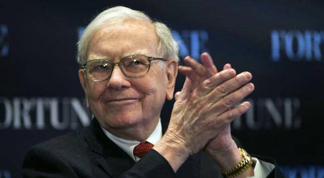 2020年8月份,世界金融界"股神"沃伦·巴菲特90岁生日,全世界各个豪富