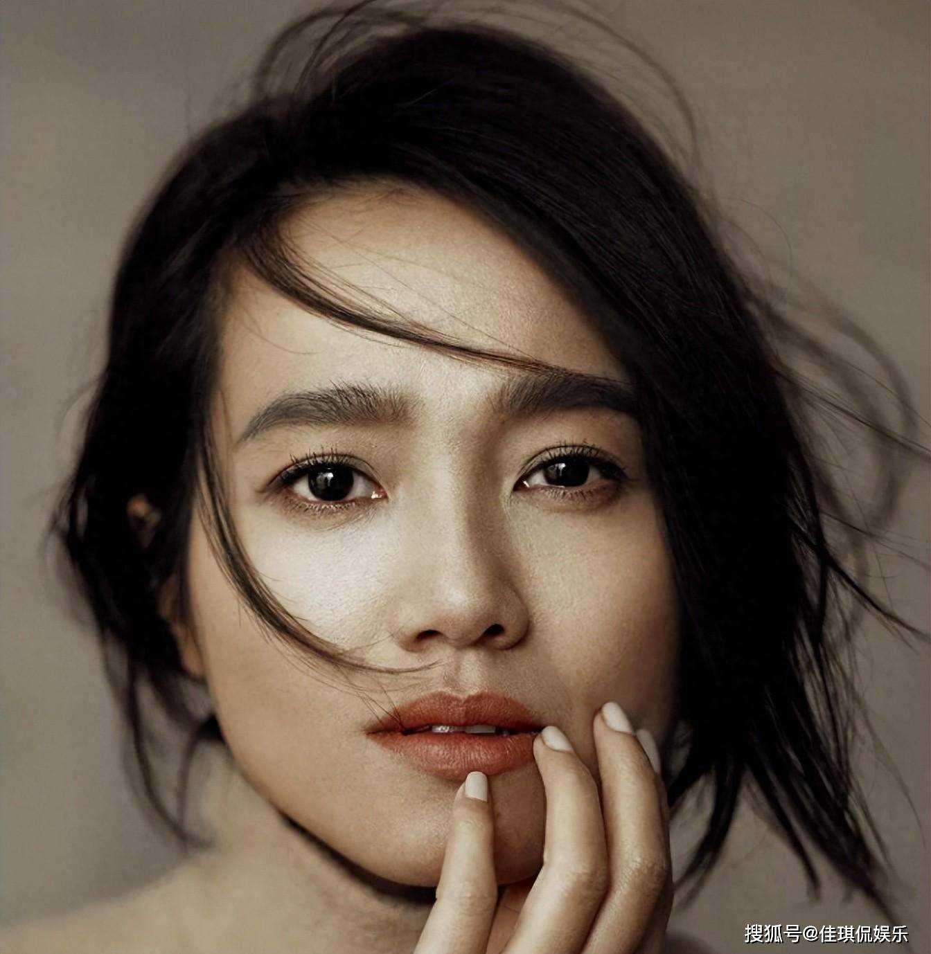 原创从主持一姐到卑微丹恋爱脑的朱丹才是真的人间清醒