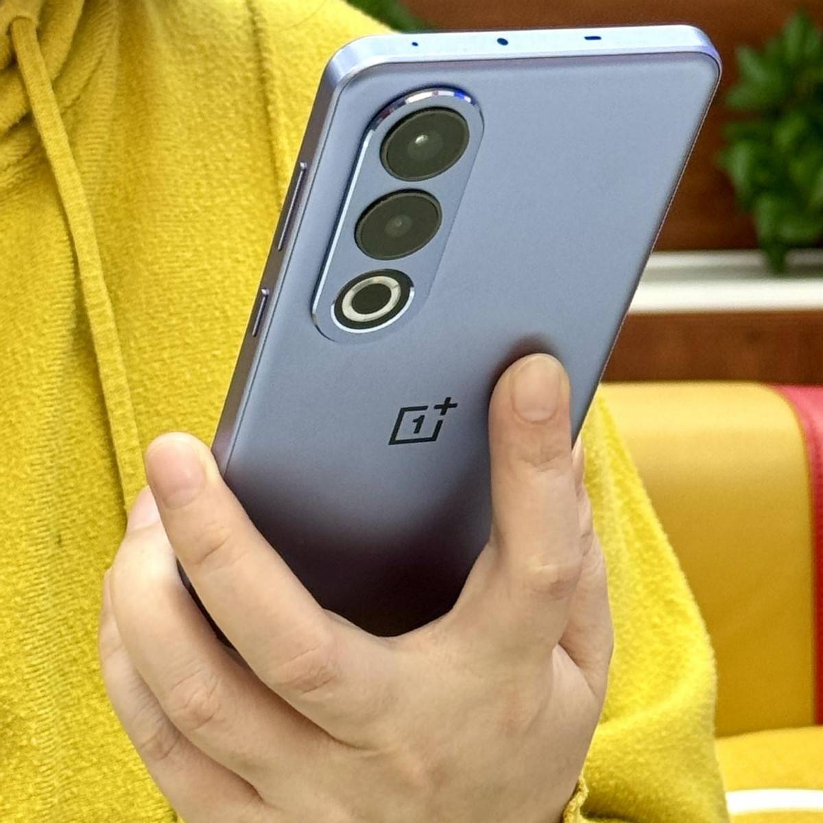 原创年轻人的第一台ai手机怎么选我选了这台颜值小钢炮一加ace3v