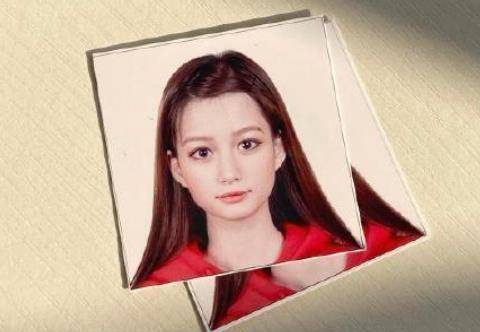 susan苏自称鼻子小点颜值就很好本以为在吹牛看到一寸照信了