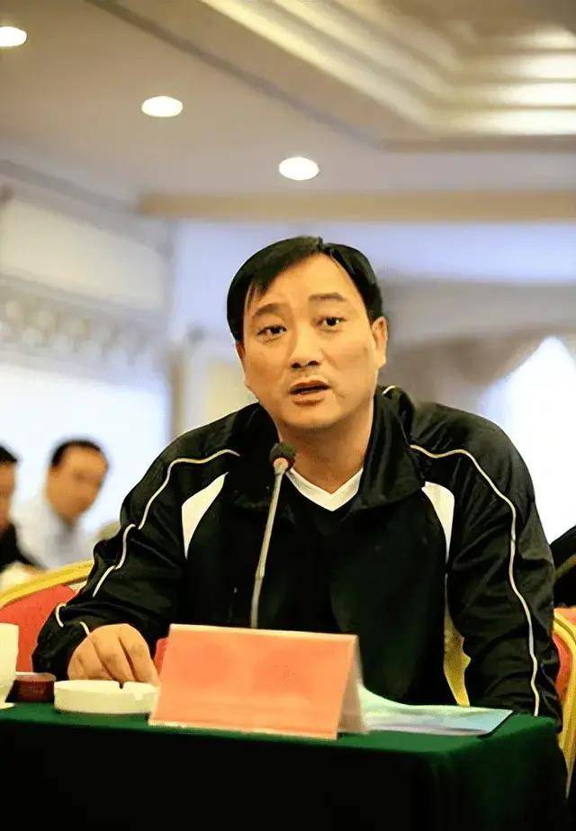 能迅速改变男排困境吗_比赛_主教练_吴胜