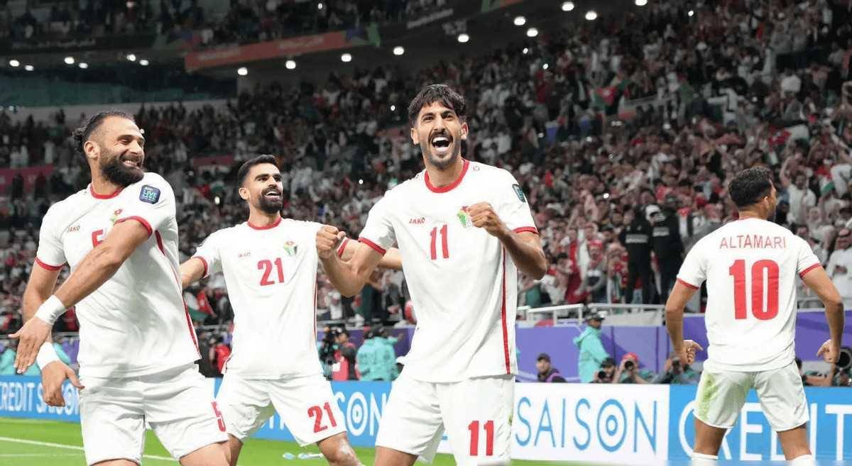 世预赛乱了,亚洲亚军2连胜或仍淘汰,国足8分_比赛_约旦队_沙特队