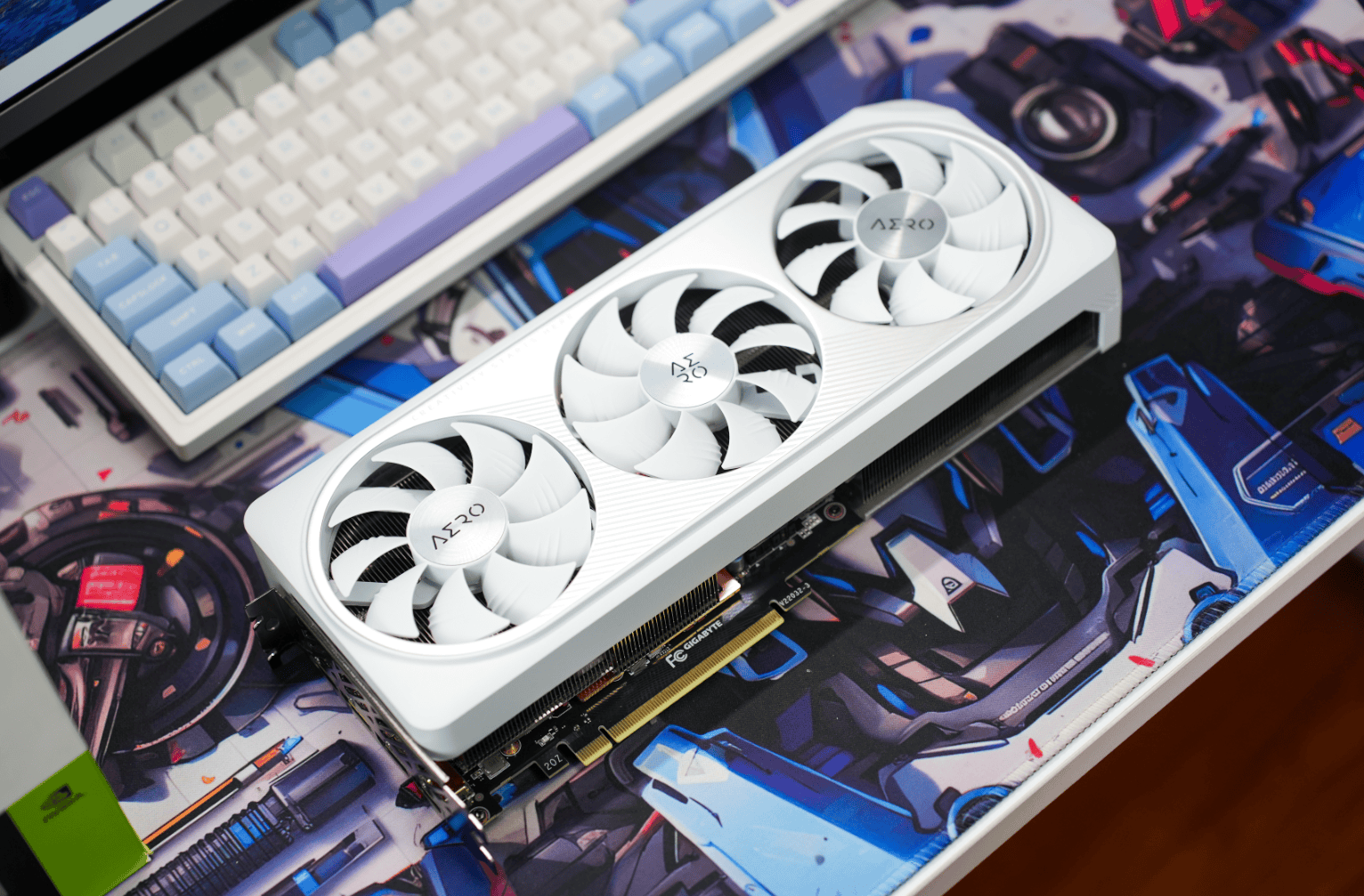 鲁大师跑分破260万猛男专用的粉嫩纯白小主机装机实测