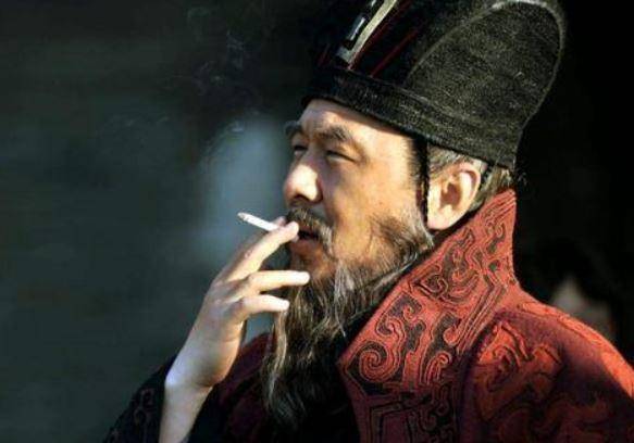 主帅被劫持,部将不顾主帅死活被主公认可,成万世之法,封爵万岁_韩浩