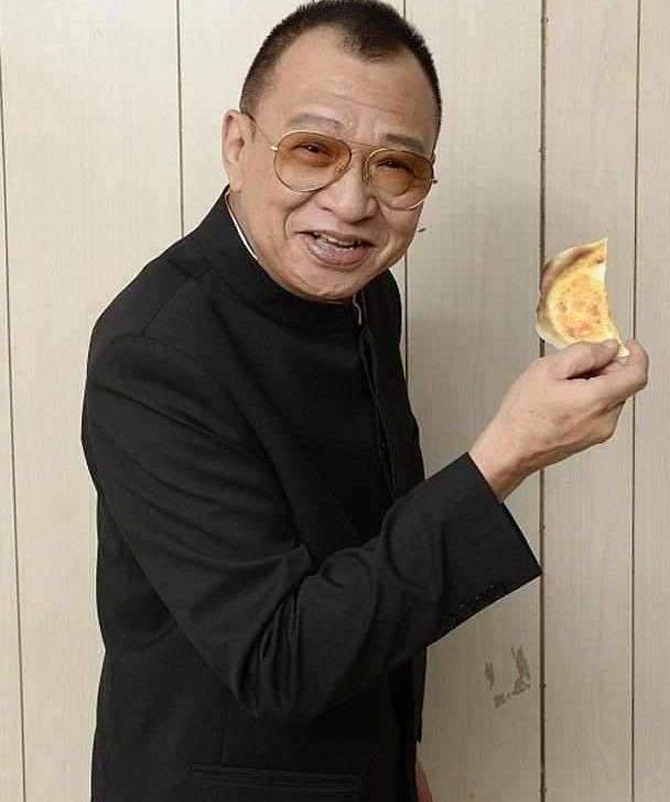 tvb金牌绿叶许绍雄直言不想退休,为女儿梦想投资开店