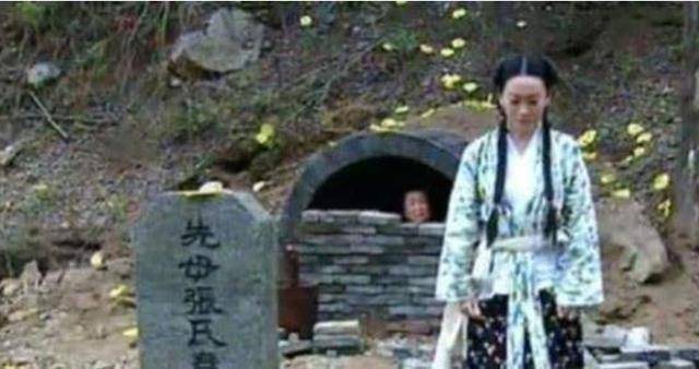 甚至在过高的金钱诱惑下,还有一些人丧尽天良的去盗挖一些年轻女尸