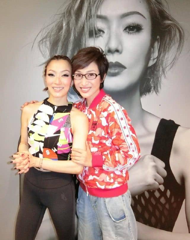 陈法蓉多年不婚和老父亲相依为命昔日港姐为何成为不婚族