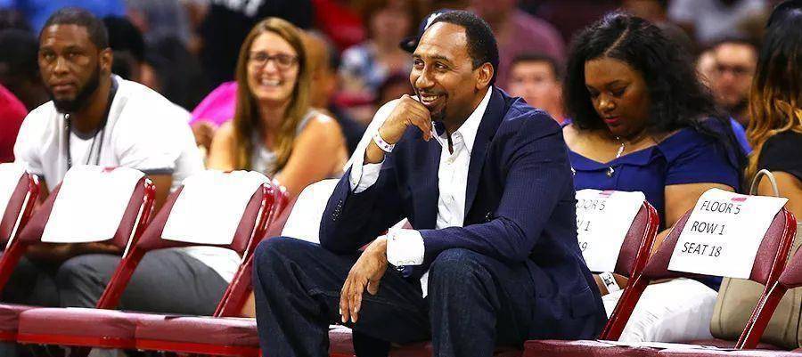 「杨毅专栏」又跟"美国杨毅"吵了一架,发现他是真正的杨毅_stephen