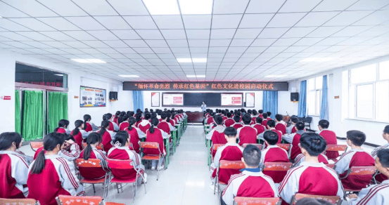 偏关县退役军人事务局组织开展红色文化进行校园宣讲活动