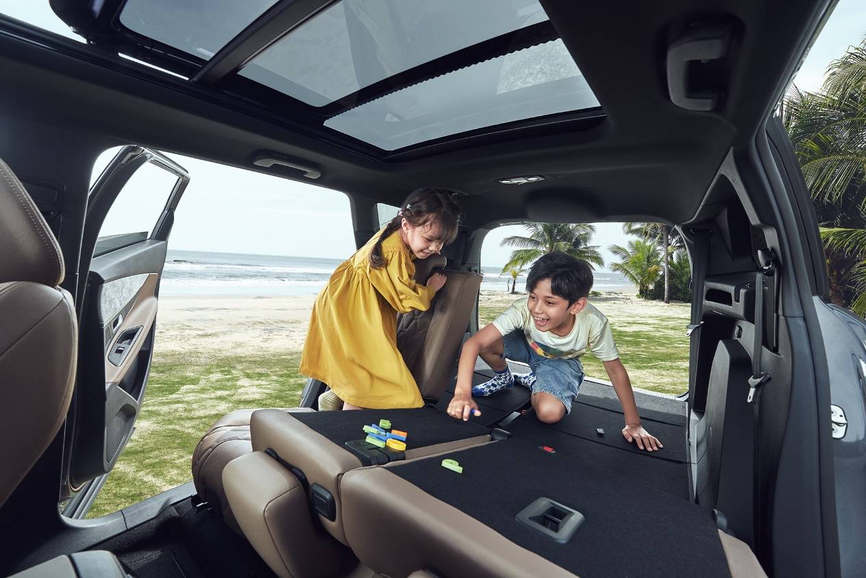 东风标致 5008 "爸"气十足!