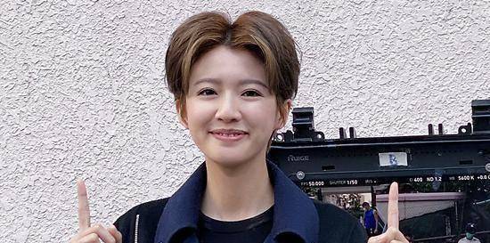 tvb九零后小花出道七年首当女一,下届台庆女飞之争呈现三足鼎立