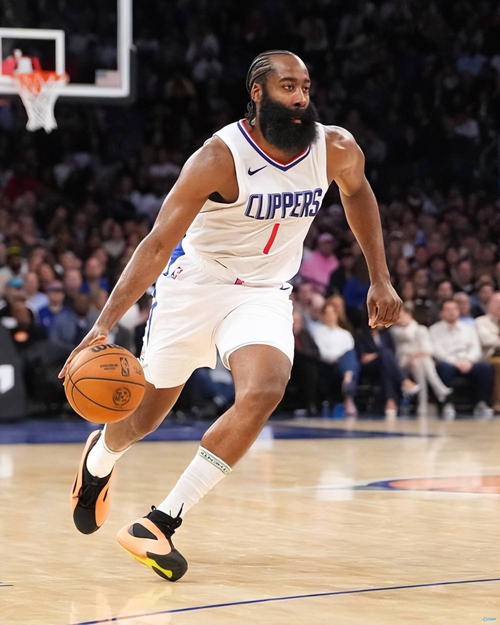 一箭双雕名记献计1换2比尔和哈登互换太阳豪赌可冲冠