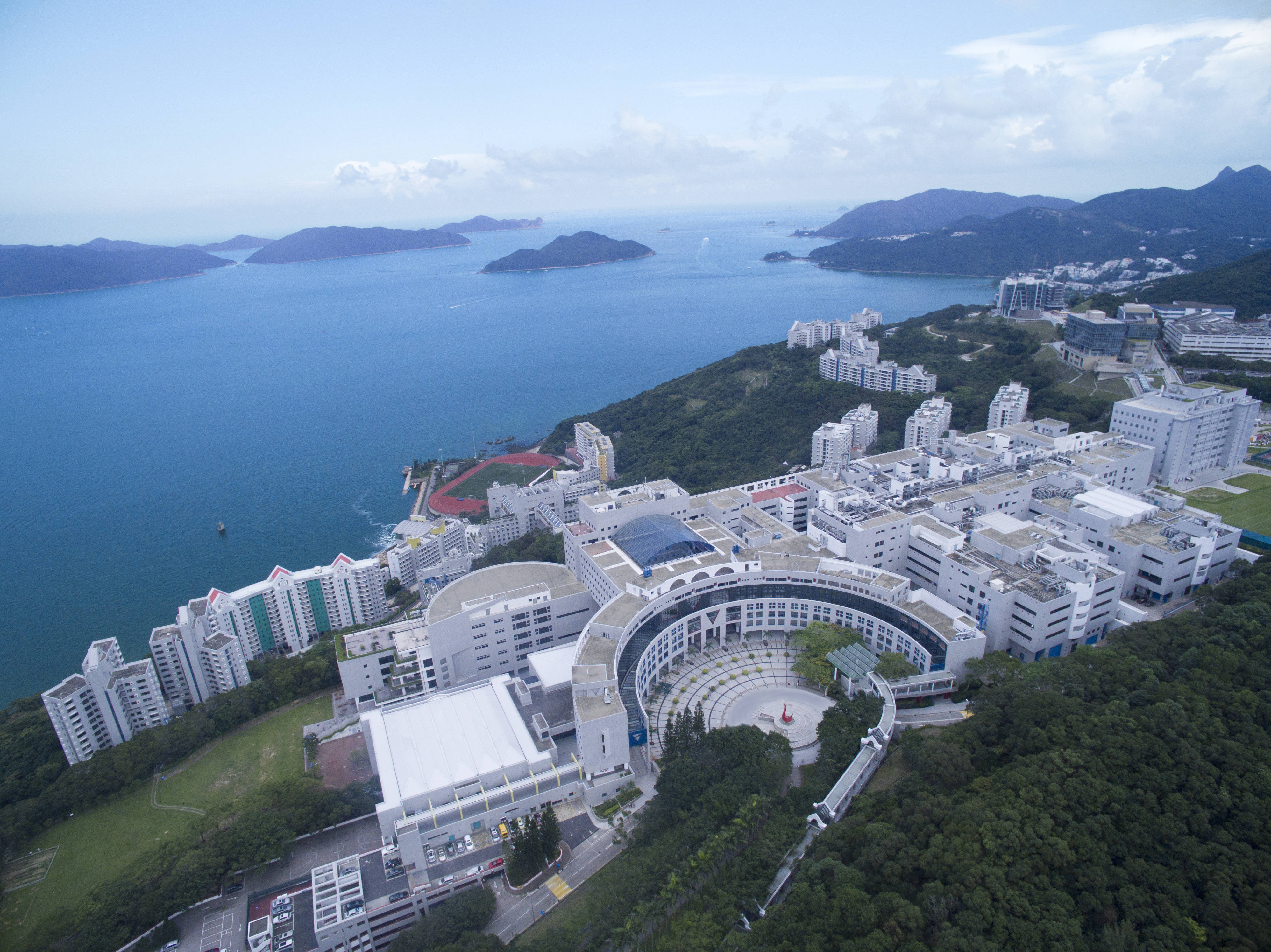 香港科技大学校园风光全球师资,汇聚中西商业智慧"师资是高端的配置
