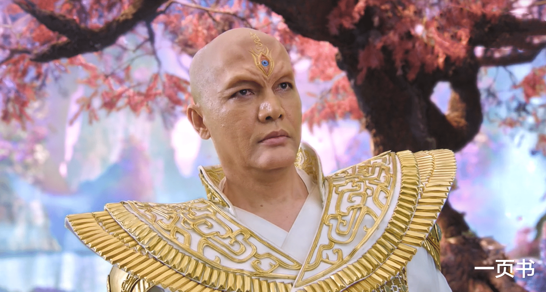 最终伍赓和十刑以及喳喳联手,大战远古神族中的黄龙和赤龙,最后成功的