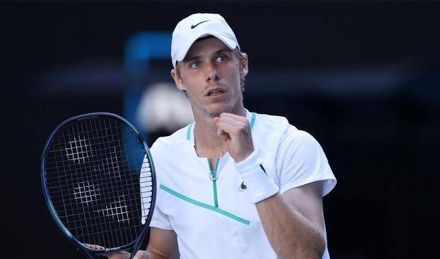 澳网纳达尔拒绝逆转32胜对手挺进四强6号种子决胜盘太强势