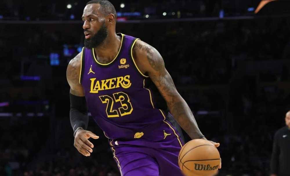 原创36岁库里负荷管理不敌森林狼甩锅伪超巨实锤真不如老詹