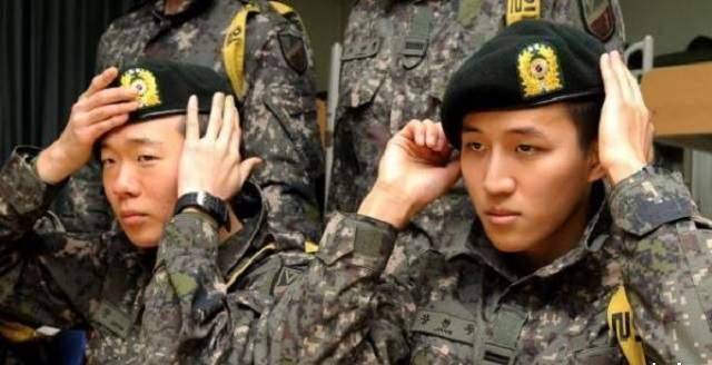 原创兵役韩国男人的噩梦韩国青年19岁前逃离这个国家