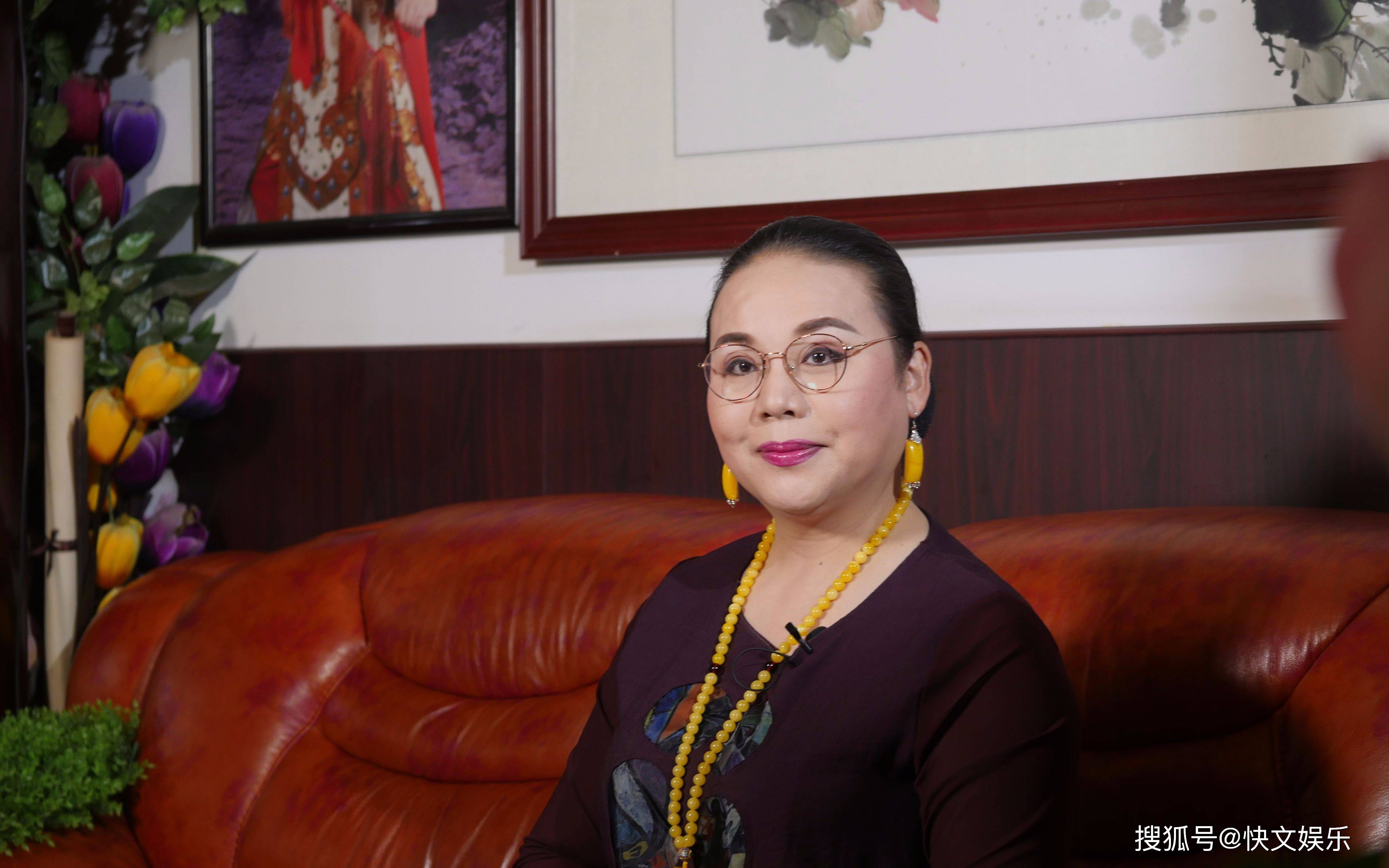 男扮女装成名后果断变性,被誉为河南梅兰芳_边玉洁_赵梅_戏曲