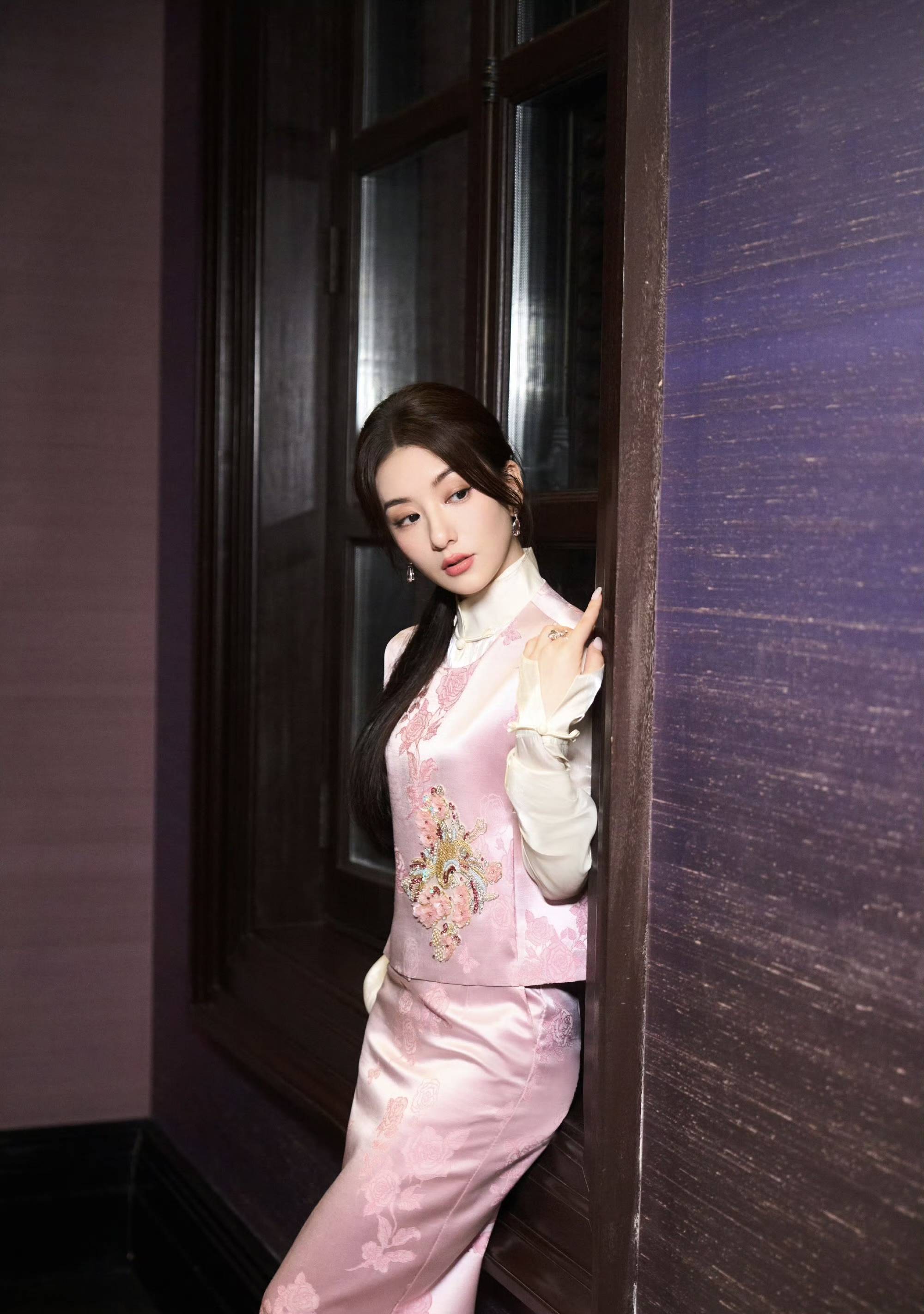 原创方媛张馨月们的高嫁除了美貌还有