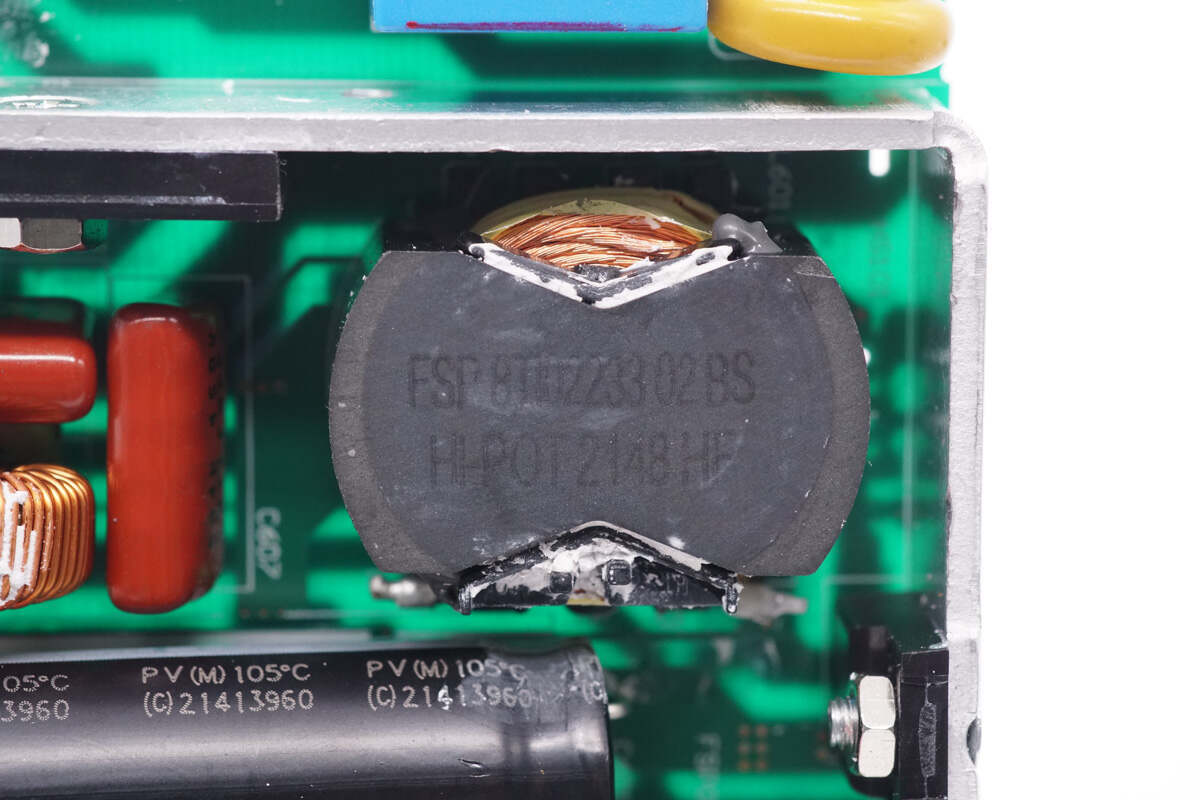 管来自st意法半导体,型号std10n60m2,nmos,导阻600mΩ,采用dpak封装