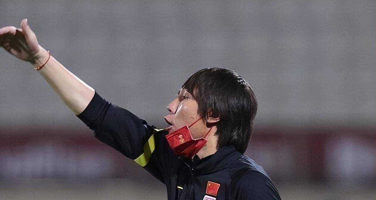 李铁再陷丑闻!被曝改小年龄,比涉案金额1.2亿还引人!_