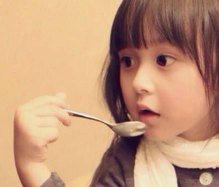 演"小芈月"红遍全国,如今长成厌世脸_变化_李婷婷_生活