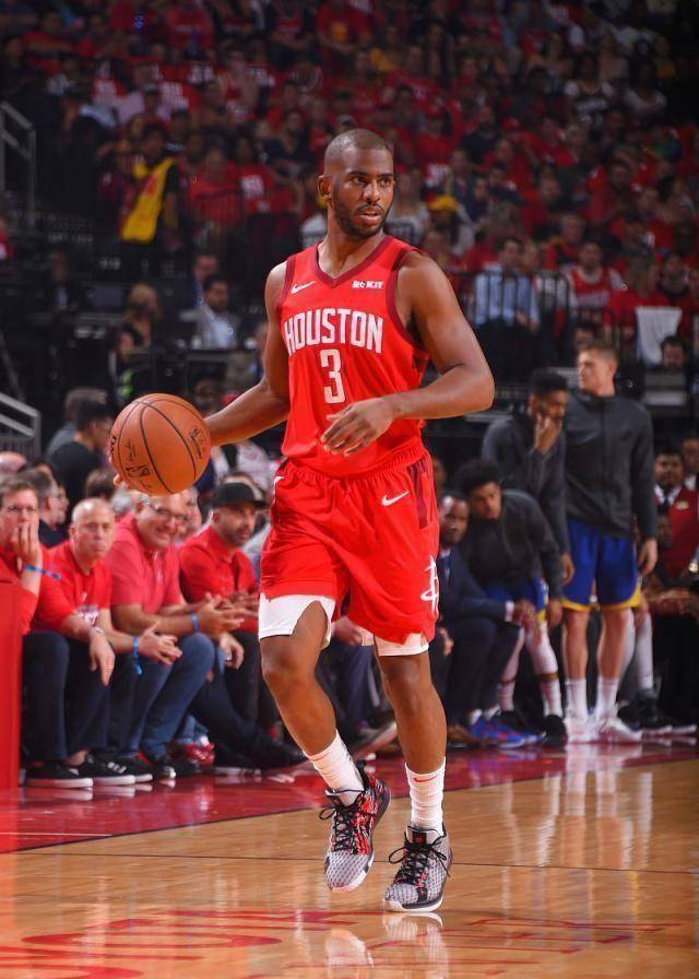 原创比起输了天王山更让火箭球迷无奈的是37岁保罗年薪4421万