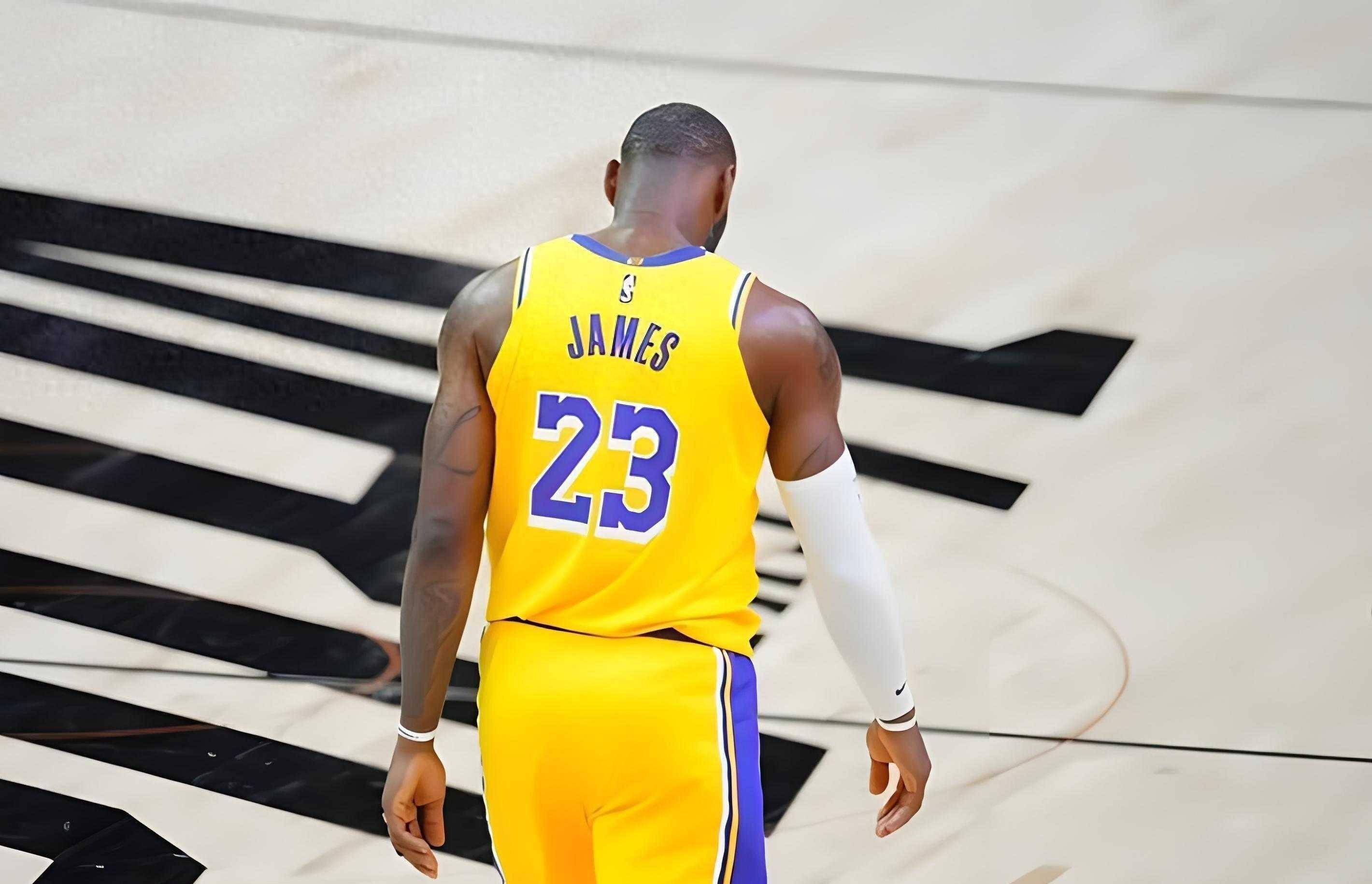 nba巨星晚年凄凉!退役巡演竟遭羞辱,令人唏嘘!_篮球_嘲讽_质疑