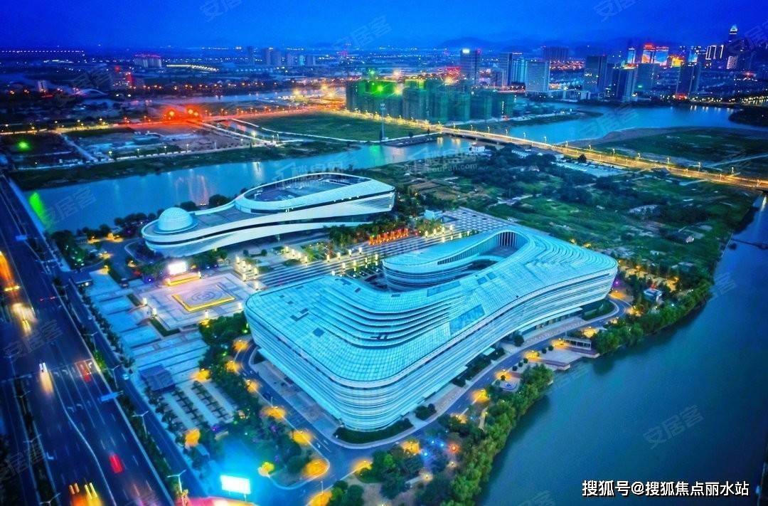 保利和光屿湖欢迎您绍兴和光屿湖售楼中心房价户型容积率小区环境