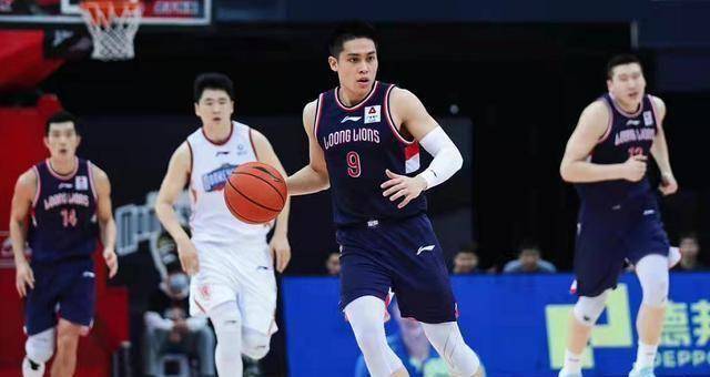 原创飙7014广州双子星爆发末节打崩同曦队郭士强场下安心了