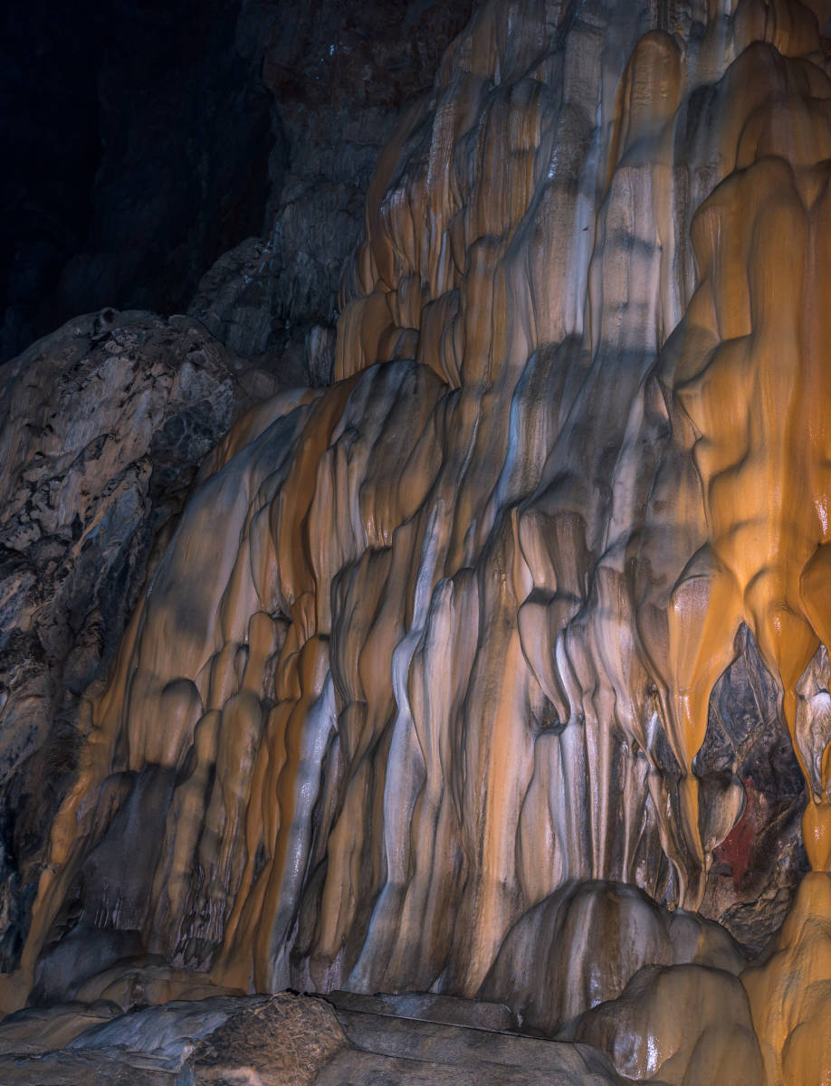 消费者吧,到了重庆的张关水溶洞你会发现别样的美_地下_石笋_钟乳石