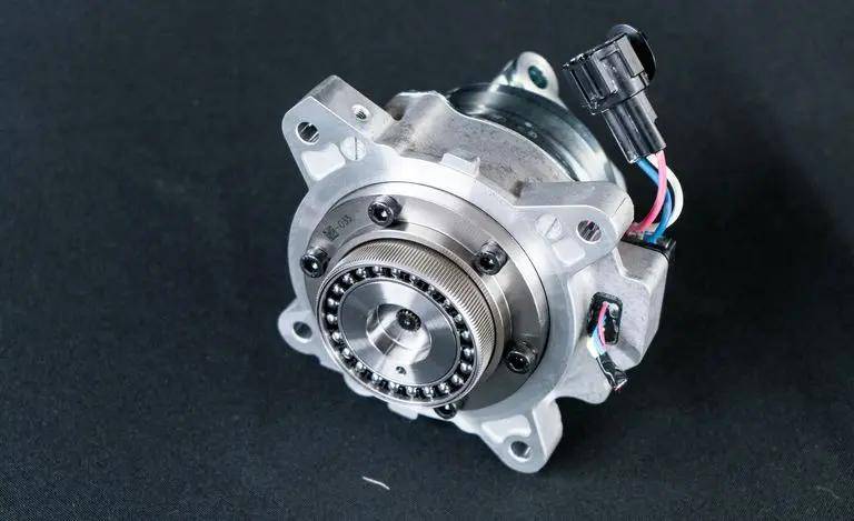 英菲尼迪让燃油发动机延长使命:vc-turbo发动机技术_搜狐汽车_搜狐网