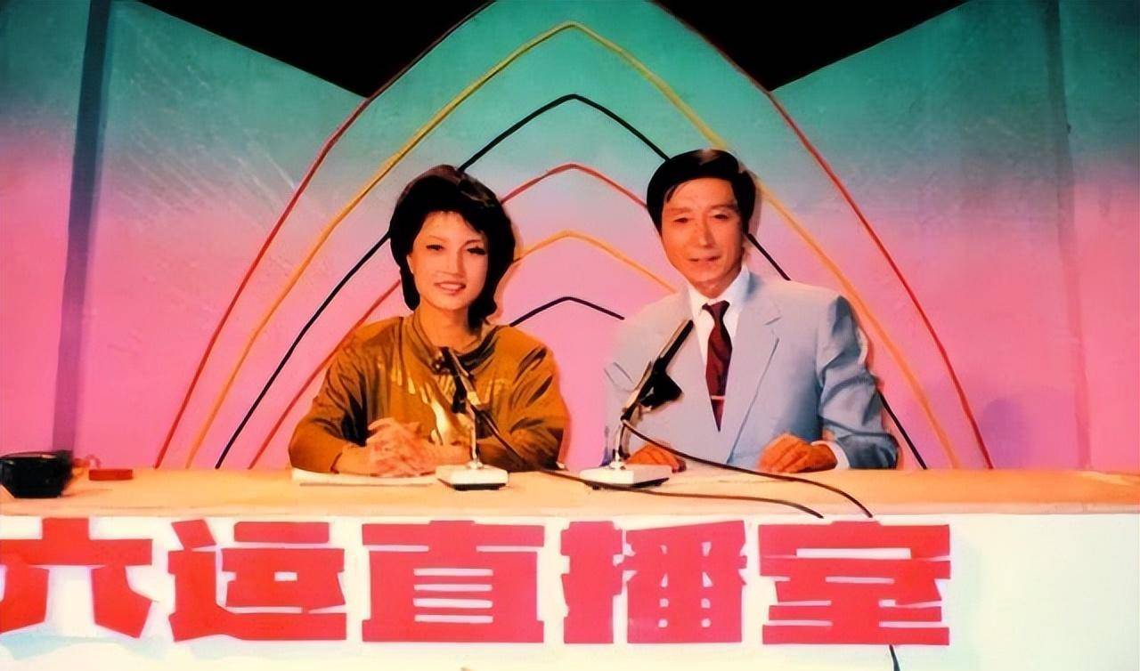 原创广东一枝花侯玉婷曾和霍震霆传绯闻如今65岁成了模范婆婆