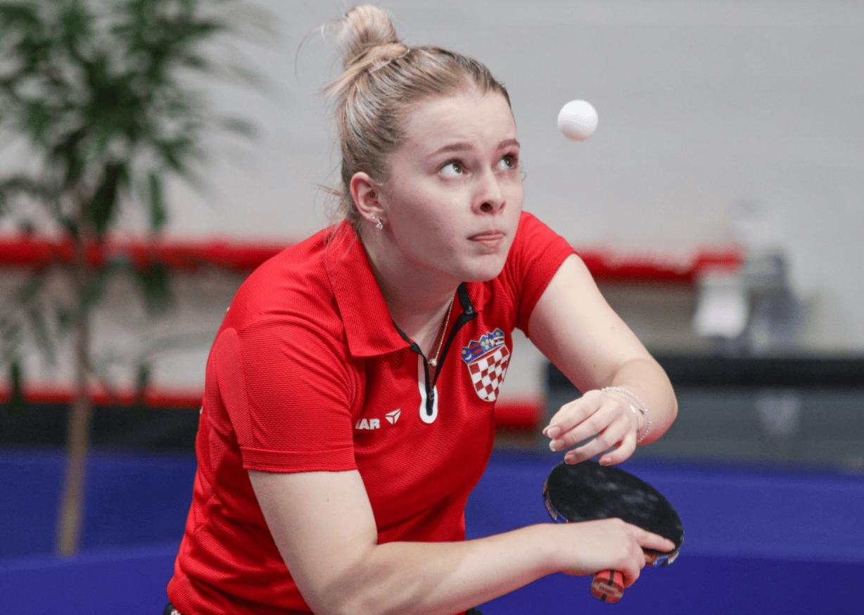 原创一二号种子一轮游两胜平野美宇的黑马强势晋级国乒无缘夺冠